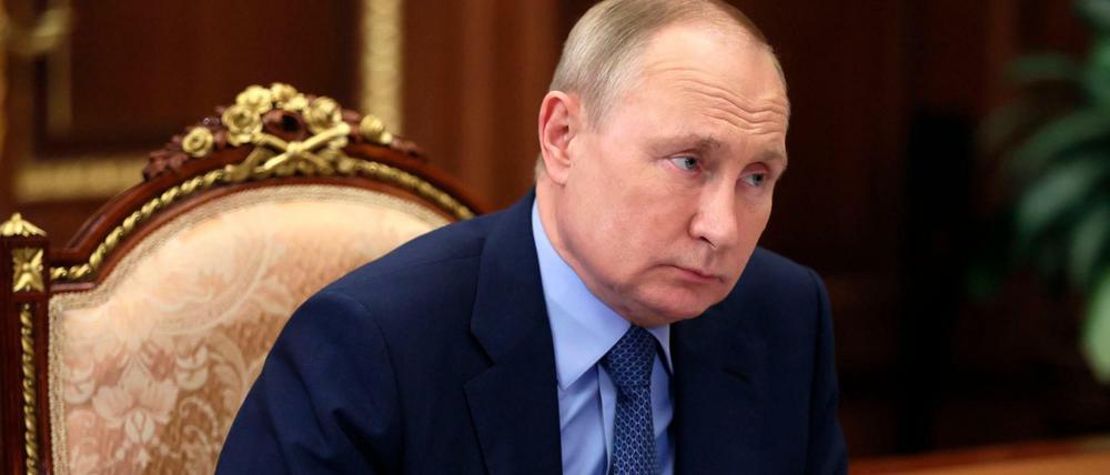 Die russische Regierung von Präsident Wladimir Putin reagiert gereizt auf die Anschuldigungen aus den USA.