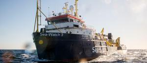 Das Rettungsschiff "Sea-Watch 3" vor der libyschen Küste. 