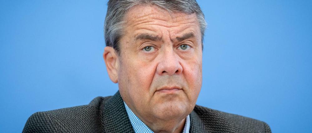 Sigmar Gabriel (SPD), Bundesminister a. D., gibt eine Pressekonferenz in der Bundespressekonferenz (Archivbild, 2019).