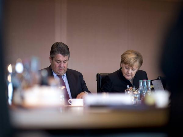 Nochmal vier Jahre? Merkel macht weiter. Was Gabriel macht, ist noch nicht ganz so klar.  