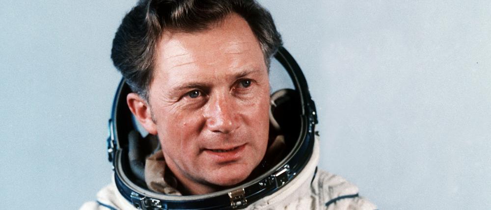 Kosmonaut Sigmund Jähn, aufgenommen 1978b nach seinem erfolgreichen Flug 