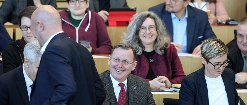 Wer zuletzt lacht: Thomas Kemmerich tritt als Thüringens Ministerpräsident zurück. Bodo Ramelow will erneut kandidieren.
