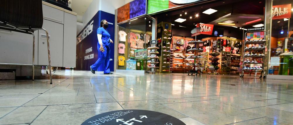 Das Shoppingcenter "Westfield Santa Anita" in Los Angeles County muss wieder schließen.