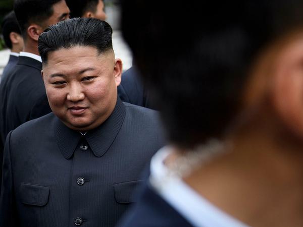Wie geht es Nordkoreas Machthaber Kim Jong Un? Weltweit wird spekuliert. 