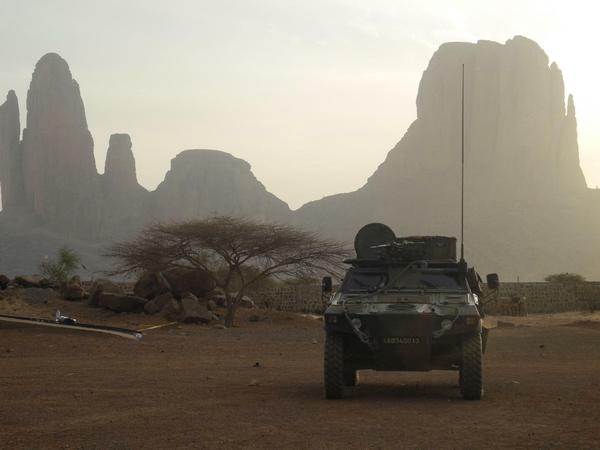 Ein französisches Panzerfahrzeug in Mali. 