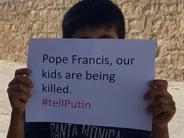 "Papst Franzikus, unsere Kinder werden getötet"