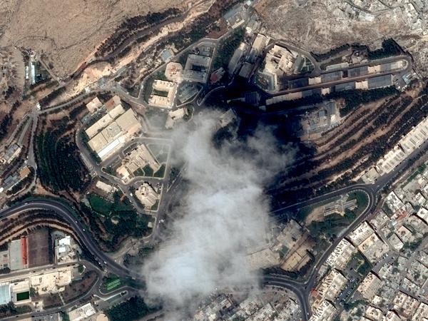 Eine Luftaufnahme des Forschungszentrums im syrischen Barzeh-Distrikt, nördlich von Damaskus, vor den amerikanisch-britisch-französischen Militärschlägen am 14. April.