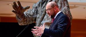Umstritten. Martin Schulz organisiert das Personal der SPD neu.