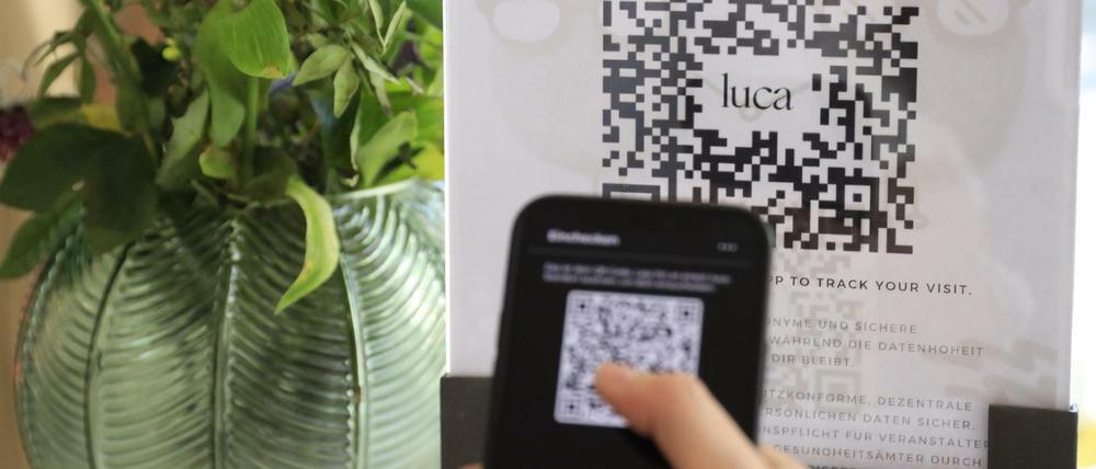 Ein Geschäft in Potsdam setzt die Luca App ein.