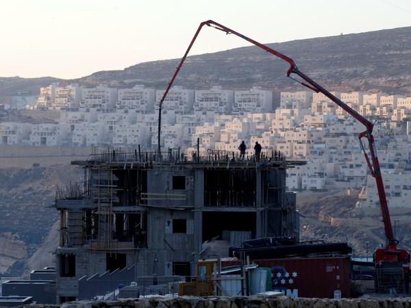 Im besetzten Westjordanland werden nach wie vor Wohnungen für Siedler gebaut.