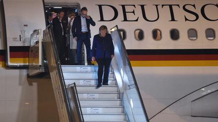Im Jet zu den Großen der Welt. Kanzlerin Merkel am vergangenen Donnerstag bei der Ankunft in Neu Delhi zu ihrem offiziellen Besuch in Indien. 