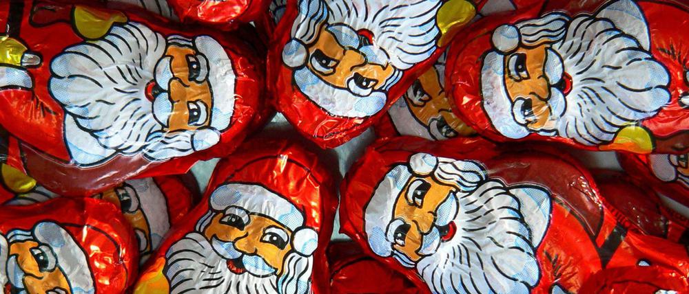 Die AfD fürchtet um die letzten weißen Weihnachtsmänner.