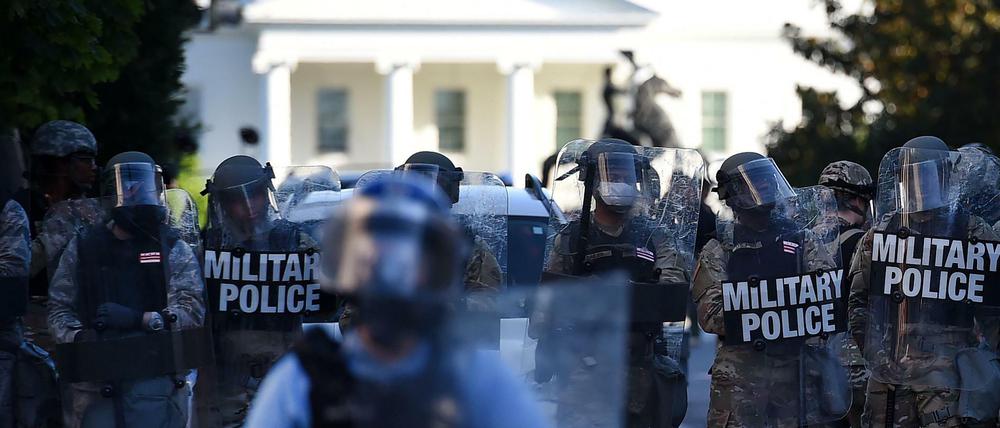 Militärpolizei in der Nähe des Weißen Hauses in Washington 