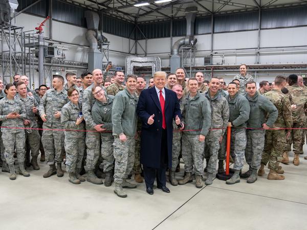 Donald Trump auf dem Stützpunkt der US-Luftwaffe in Ramstein.