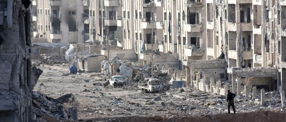 Trümmerwüste. Der Ostteil Aleppos wird seit Monaten von russischen und syrischen Kampfjets attackiert.