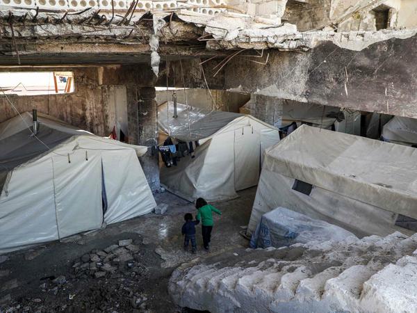 Unter elenden Bedingungen hausen die Menschen in Idlib.
