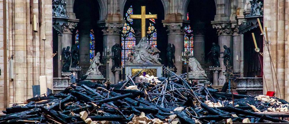 Die Kathedrale von Notre-Dame nach dem Löschen des Feuers.