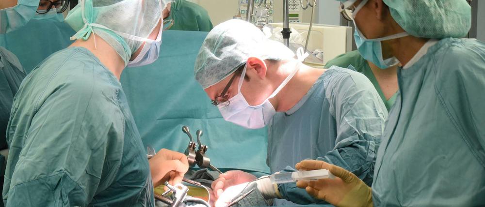 Organspenden sind oft lebensrettend: Nieren-Transplantation im Uni-Klinikum Leipzig 