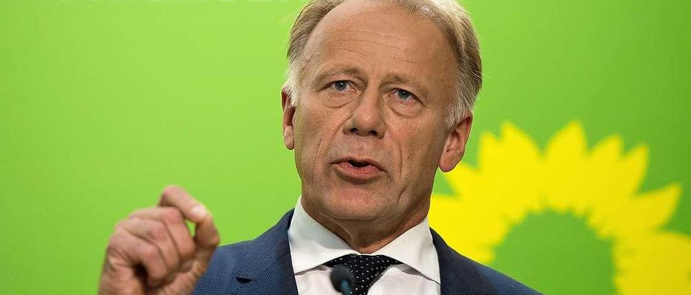 Grünen-Spitzenkandidat Jürgen Trittin gerät in der Pädophilie-Debatte unter Druck.