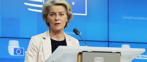 Ursula von der Leyen, Präsidentin der Europäischen Kommission, spricht auf einer Pressekonferenz nach einem EU-Gipfel in Brüssel.