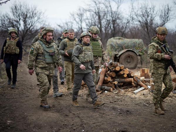 Die Situation an der ukrainischen Grenze spitzt sich weiter zu.
