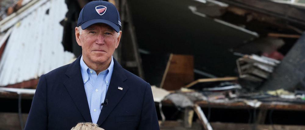 US-Präsident Joe Biden besuchte Kentucky. Den Bundesstaat trafen die Tornados am schlimmsten.