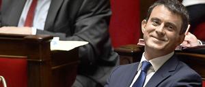 Grund zur Freude: Manuel Valls hat die Vertrauensabstimmung im Parlament unbeschadet überstanden.