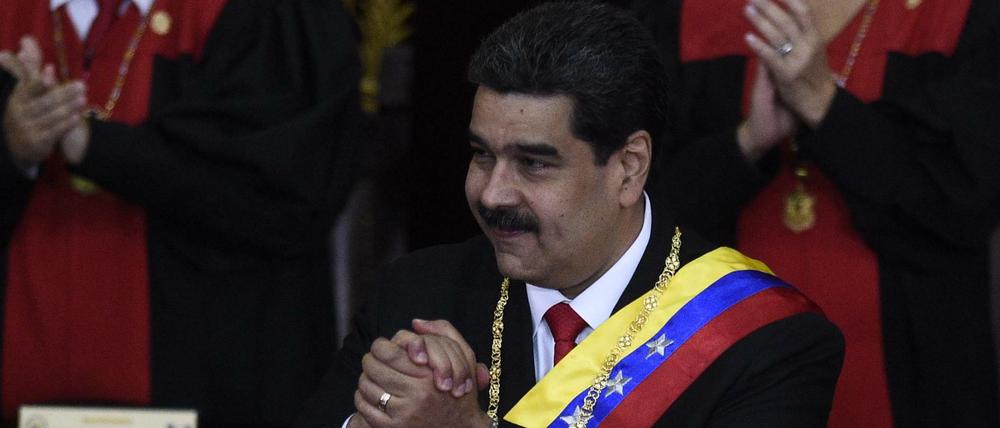 Der Präsident Venezuelas Nicolas Maduro - eine freie Wahl würde er verlieren. Das weiß er. 