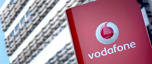 Eine inzwischen Vodafone gehörende Firma hat nach Recherchen mehrerer Medien dem britischen Geheimdienst GCHQ und seinem US-Partnerdienst NSA in großem Umfang beim Ausspähen des Datenverkehrs im Internet geholfen.