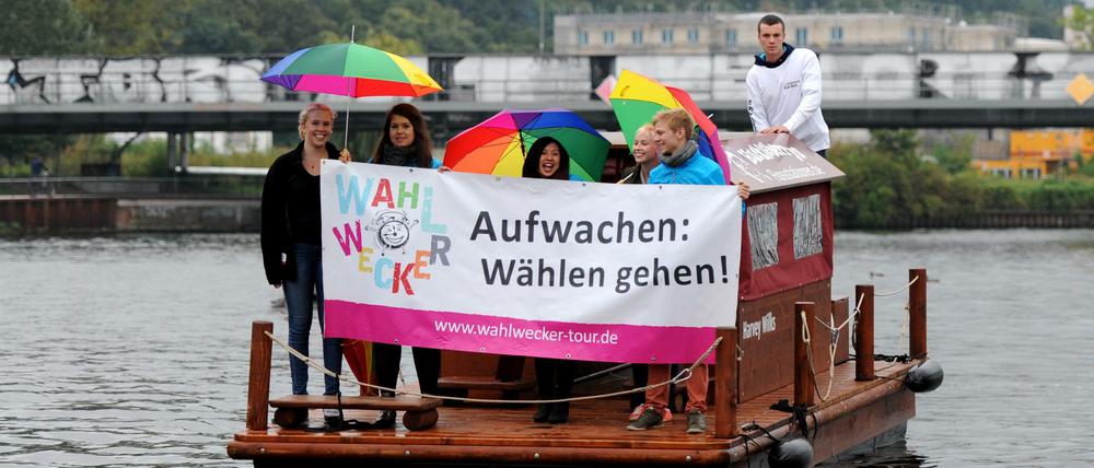 "Aufwachen: Wählen gehen": Die Kampagne der Stiftung SPI und des Landes Brandenburg sollte Jugendliche Erstwähler zum Abgeben ihrer Stimme motivieren.