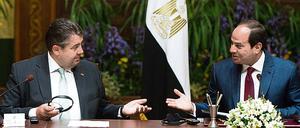 Minister trifft Präsident. Sigmar Gabriel (links) und Abdel Fattah al Sisi.