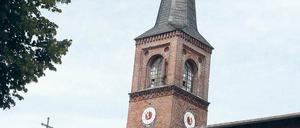 Ding-Dong in Saarmund. Zum Ortsjubiläum schlägt ab Sonntag wieder die Kirchturmuhr.