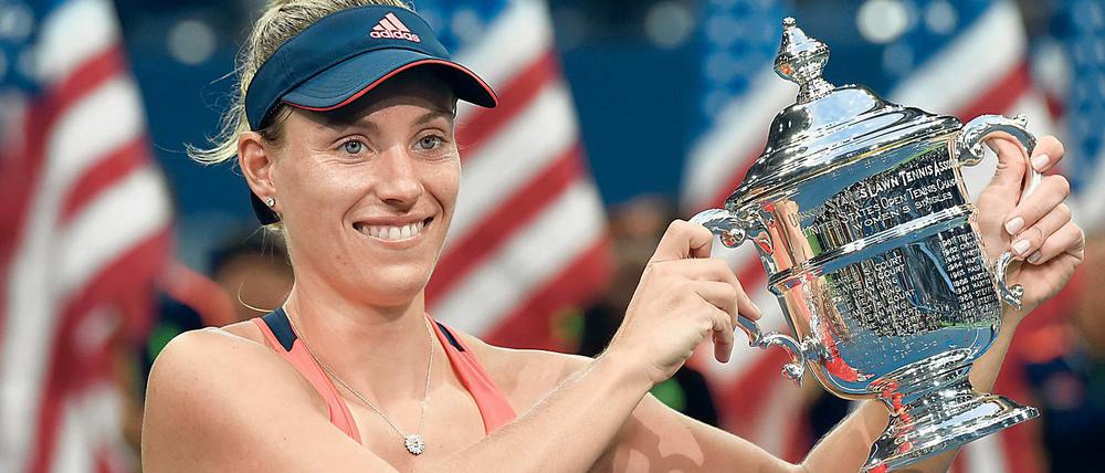 Lohnt sich. Seit ihrem Gewinn bei den US Open 2016 räumt Angelique Kerber ordentlich ab, nur zwei Tennisspielerinnen verdienten zuletzt mehr. 