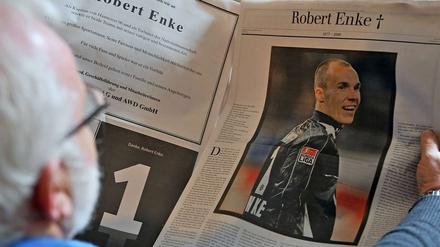 Nach dem Selbstmord von Robert Enke wurde eine Mediendebatte geführt, der Presse zu viel Hetze vorgeworfen. Geändert hat sich einer neuen Untersuchung zu Folge jedoch nichts.
