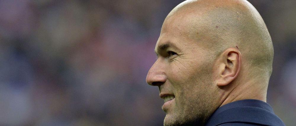 Rückkehr des Königs. Zinedine Zidane soll Real Madrid wieder in die Spur bringen. 