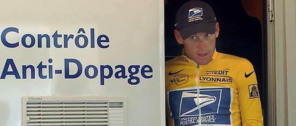 Erwischt. Lance Armstrong reiht sich ein in die lange Ahnengalerie dopingverdächtiger Radsportler ein. 