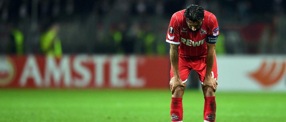 Dritte Niederlage im dritten Spiel. Der 1. FC Köln, hier Dominic Maroh, kann nicht mehr gewinnen.