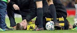 Böse Verletzung. Sven Bender hat sich im Spiel beim FC Arsenal den Kiefer gebrochen.