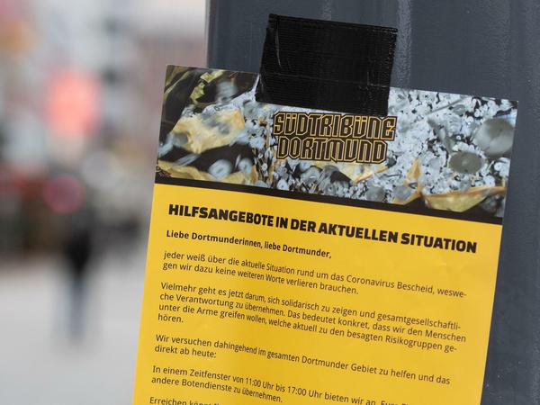 Selbstlose Hilfe. Auch Fangruppen in Dortmund bieten Hilfe in der Coronakrise an.