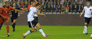 Weiter wichtig: Miroslav Klose macht das Tor gegen Belgien.