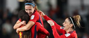 Spaniens Frauen feiern den größten Sieg in ihrer Fußballhistorie.