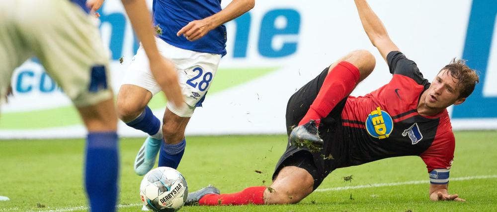 Gebrauchter Tag. Hertha-Verteidiger Niklas Stark sah nicht nur beim Eigentor unglücklich aus.