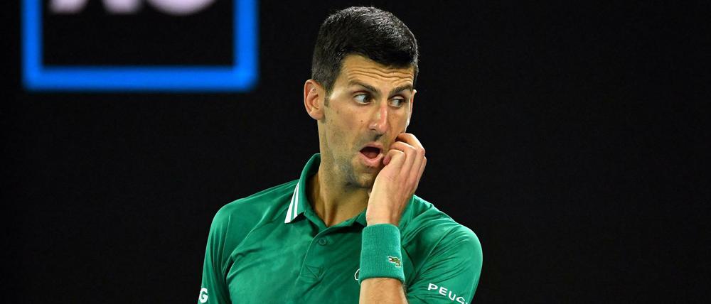 In den kommenden Tagen wird sich zeigen, ob Djokovic am Ende recht bekommt oder ob ihm doch noch die Teilnahme an den Australian Open verweigert wird.