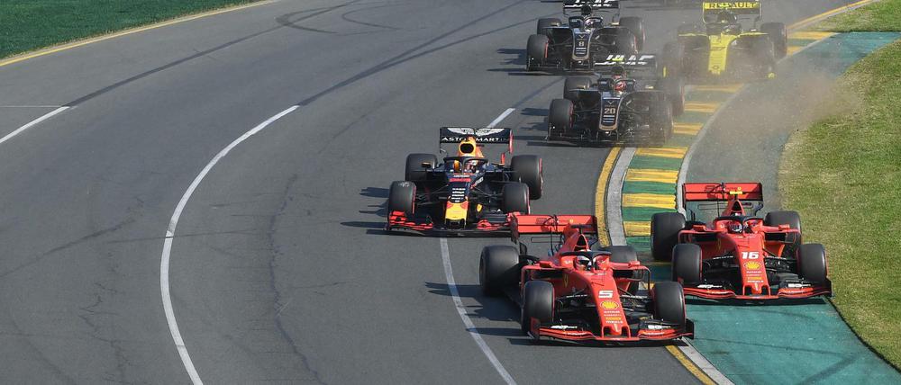 In anderthalb Wochen soll die Formel-1-Saison mit dem Rennen in Melbourne starten.