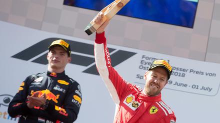 Profiteure. Max Verstappen (l.) holte sich den Grand-Prix-Sieg, Sebastian Vettel die WM-Führung zurück.