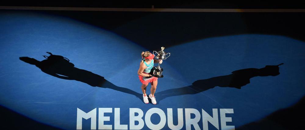 Angelique Kerber feiert ihren Sieg bei den Australian Open.