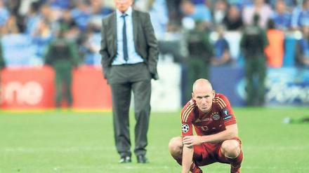 Verschwommene Zukunft. Das Champions-League-Finale könnte den Abschied von Heynckes (l.) und Robben eingeleitet haben. Foto: dpa