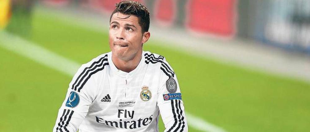 Schön hochziehen! Sonst hat Cristiano Ronaldo kein Glück (glaubt er).
