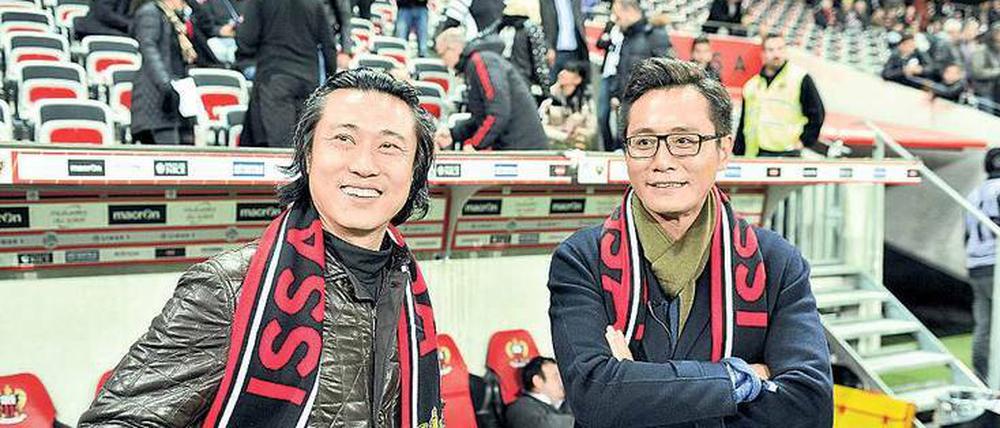 Alex Zheng (links) hält auch 80 Prozent des französischen Erstligisten OGC Nizza. 