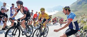 Trotz der Coronavirus-Krise soll auch in diesem Jahr die Tour de France stattfinden. Die Bedenken sind dabei groß.